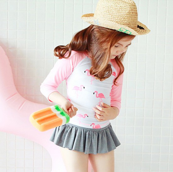 2018夏服新品韓国子供服　フラミンゴ柄　水着　上下セット