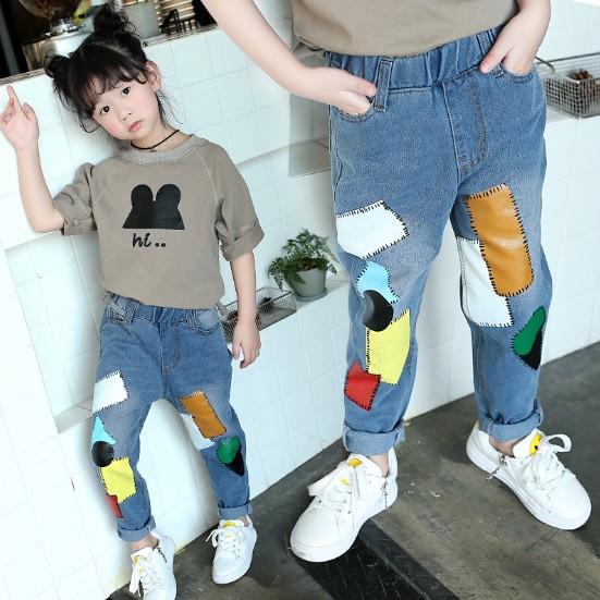 2018秋服新作韓国子供服　女の子　デニムパンツ　ジーンズ