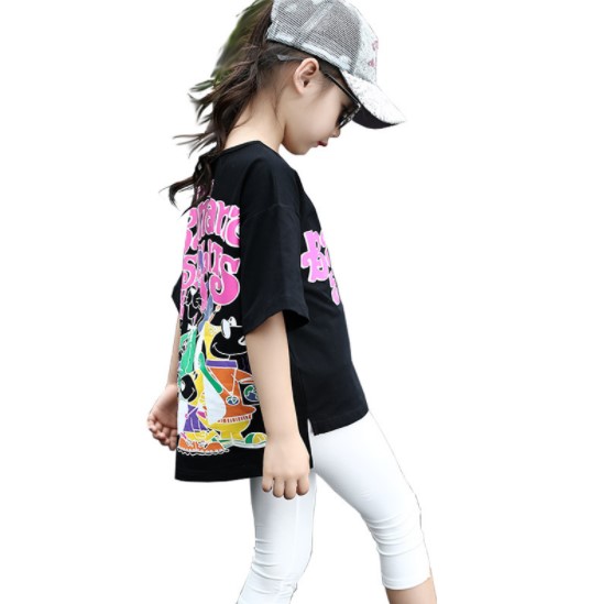 2019夏服新作韓国子供服　女の子  英文字柄　Ｔシャツ