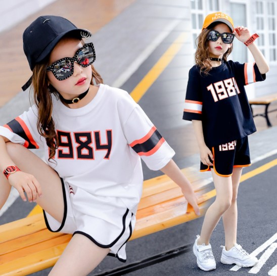 2019夏服新作韓国子供服　女の子  スポーツ  上下セット