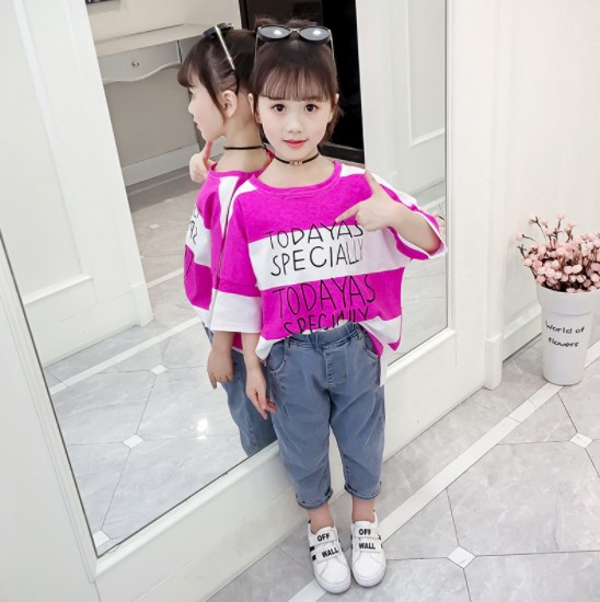 2019夏服新作韓国子供服　女の子　英文字柄　ロングＴシャツ