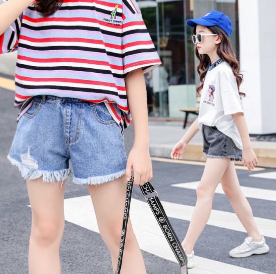 2019夏服新作韓国子供服　女の子  デニム　ショットパンツ