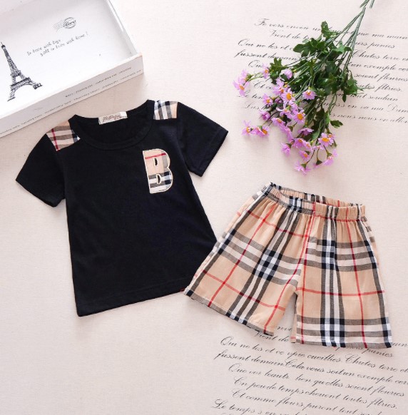 2019夏服新作韓国子供服　男の子　チェック柄　上下セット