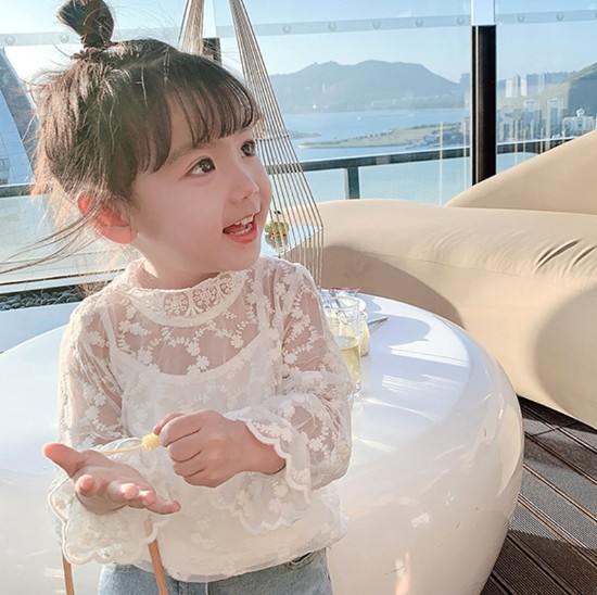 2020夏服新作韓国子供服　女の子　レース　２点セット
