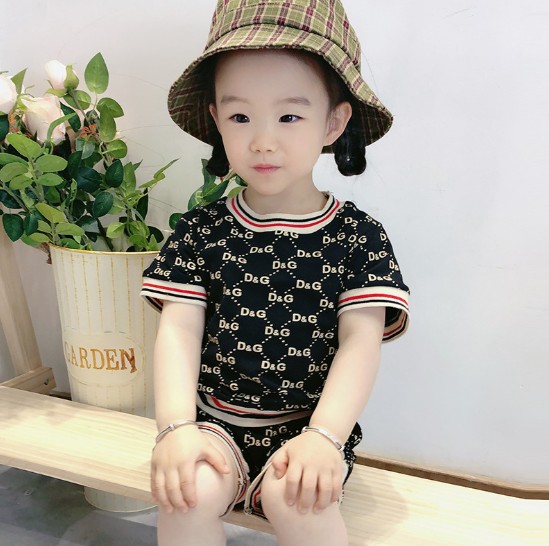 2020夏服新作韓国子供服　女の子　DG柄　上下セット