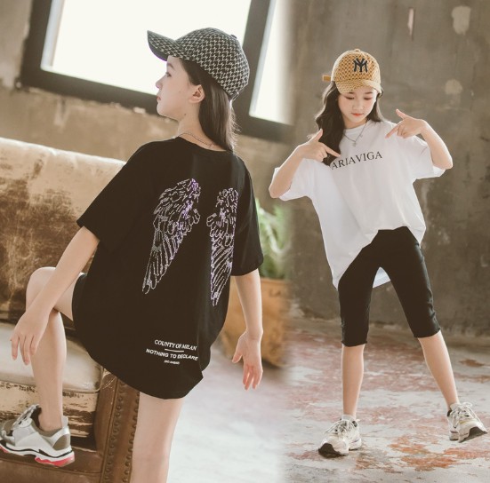 2020夏服新作韓国子供服　女の子  ２色　ロングＴシャツ