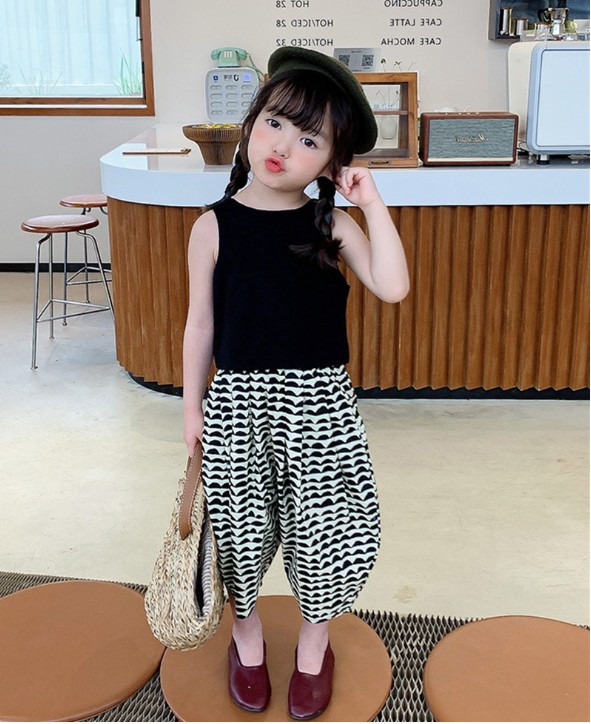 2021夏服新作韓国子供服　女の子　かわいい　上下セット