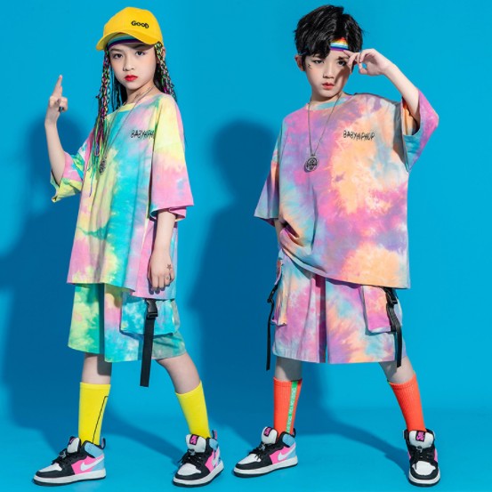 2021夏服新作韓国子供服　ダンス服　2色　上下セット