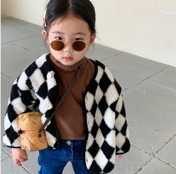 2021冬服新作韓国子供服　女の子  チェック柄　コート