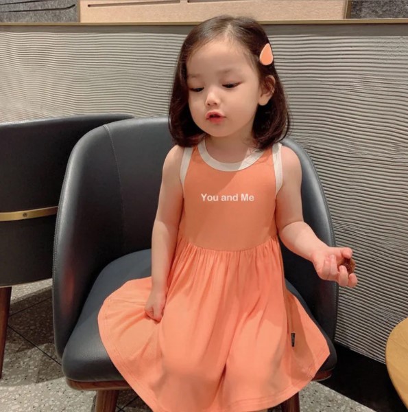 2022夏服新作韓国子供服　女の子　4色　ワンピース