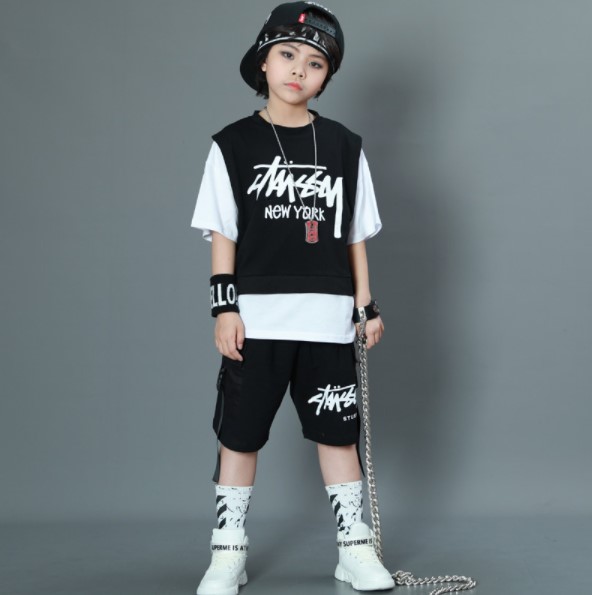2022夏服新作韓国子供服  男の子　ダンス服　上下セット