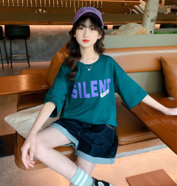 2022夏服新作韓国子供服　女の子  英字ロゴ　半袖Ｔシャツ