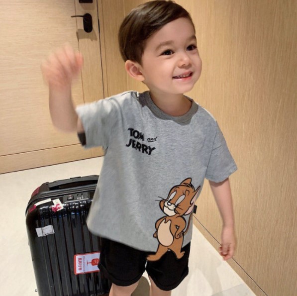 2022夏服新作韓国子供服　男の子　人気半袖Ｔシャツ