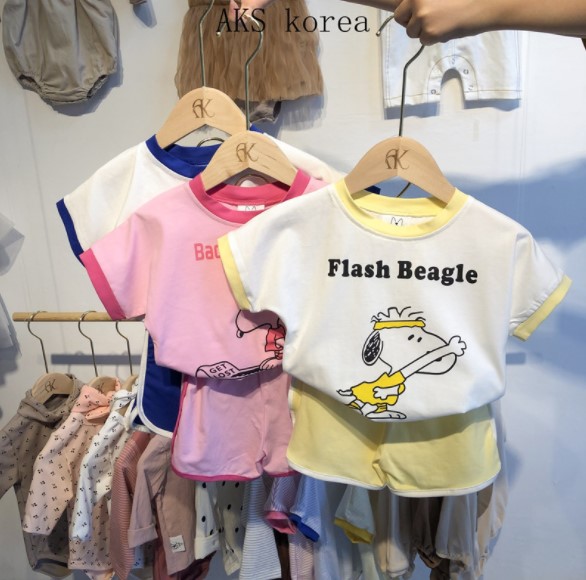 2022夏服新作韓国子供服　スヌーピー　上下セット