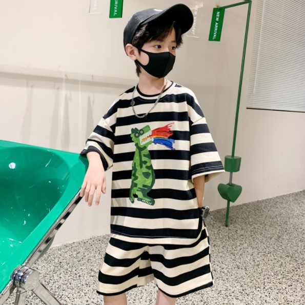 2022夏服新作韓国子供服　男の子　ボーダー　上下セット