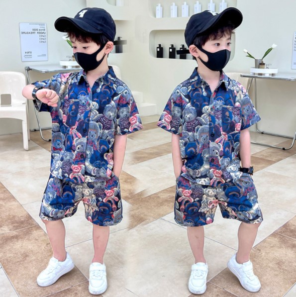 2022夏服新作韓国子供服　男の子　くまちゃん柄　上下セット