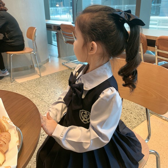 2022秋服新作韓国子供服　女の子　Preppy Style　ワンピース