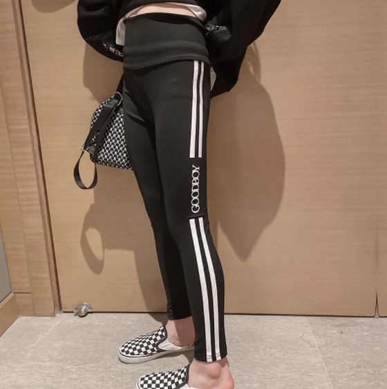 2022秋服新作韓国子供服　女の子　ボーダー　レギンス