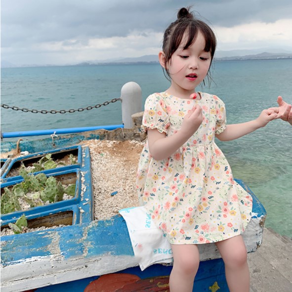 2023夏服新作韓国子供服　女の子  花柄　ワンピース