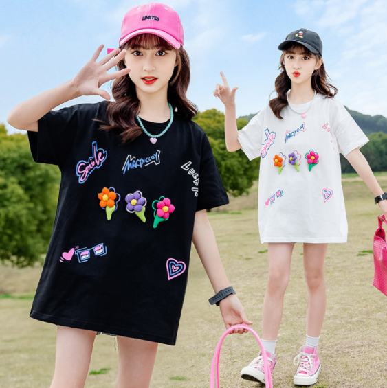 2023夏服新作韓国子供服　女の子　花　半袖Ｔシャツ