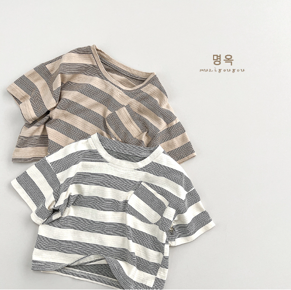 2023夏服新作韓国子供服　男の子　ボーダー　半袖ｔシャツ