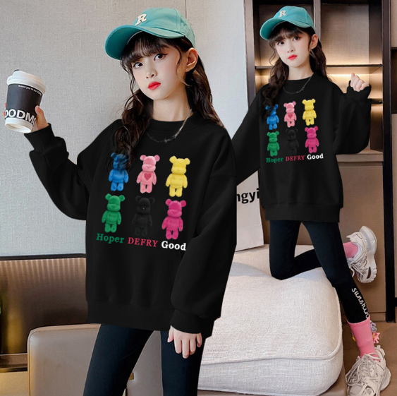 2023秋服新作韓国子供服　女の子　くまちゃん柄　トレーナー