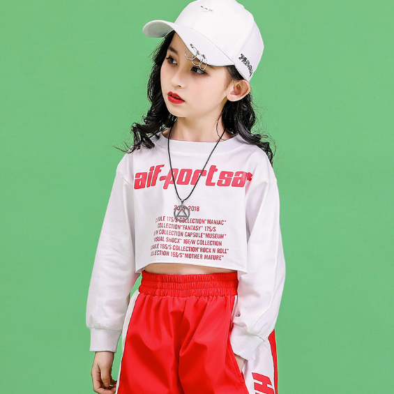 2023新作韓国子供服　女の子　英字ロゴ　トップス