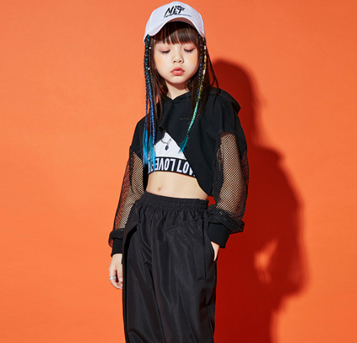 2023秋服新作韓国子供服　女の子　ダンス　トップス