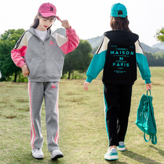 2024春服新作韓国子供服　女の子　英字ロゴ　上下セット