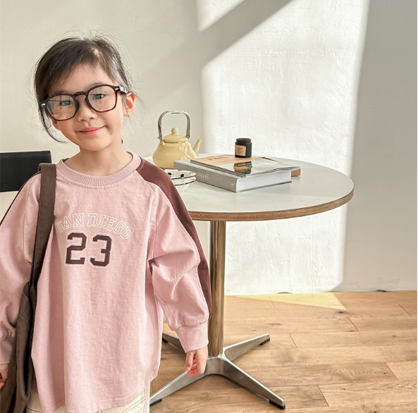 2024春服新作韓国子供服　女の子　23柄トップス