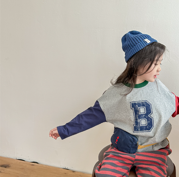 2024春服新作韓国子供服　女の子　Ｂ柄　長袖Ｔシャツ