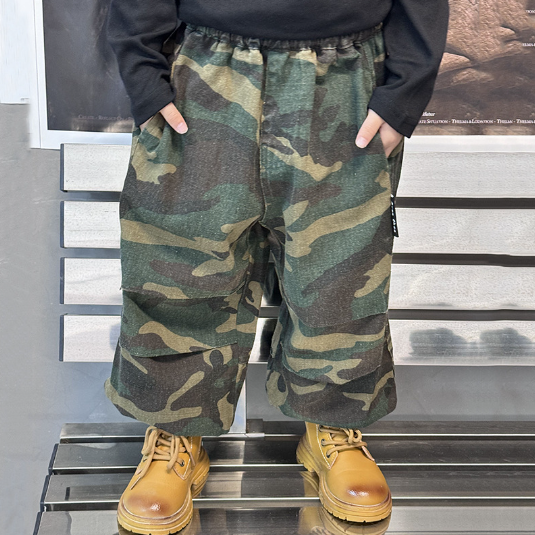 2024春服新作韓国子供服　男の子　迷彩柄パンツ