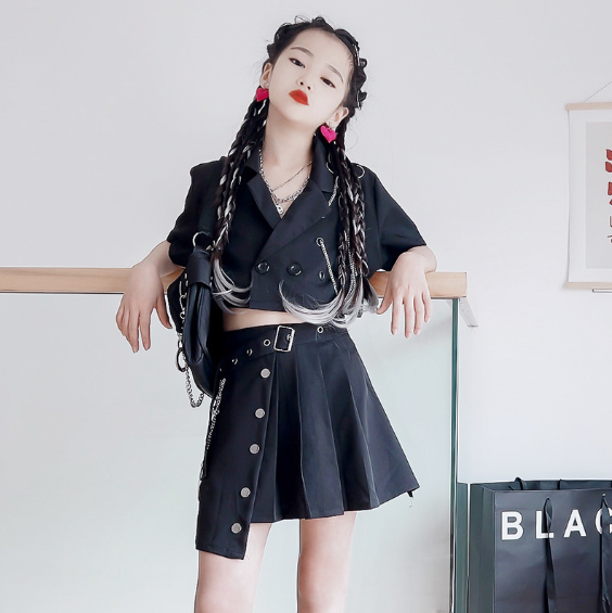 2024夏服新作韓国子供服　女の子　スーツ　上下セット