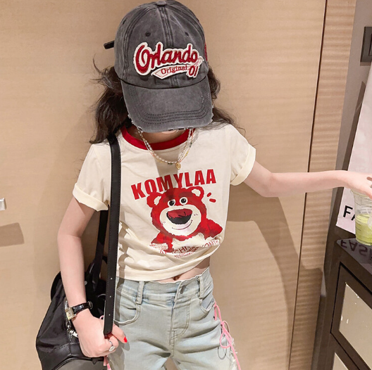 2024夏服新作韓国子供服　女の子　くまちゃん柄　半袖ｔシャツ