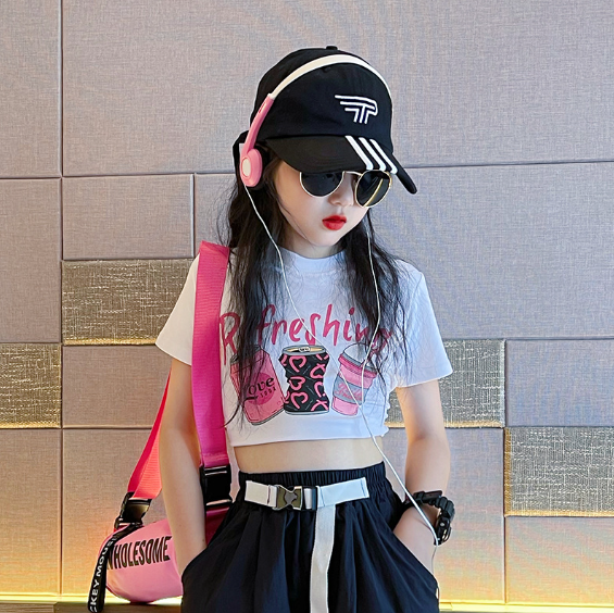2024夏服新作韓国子供服　女の子  半袖Ｔシャツ