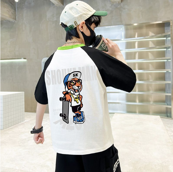 2024夏服新作韓国子供服　トラ柄　半袖ｔシャツ