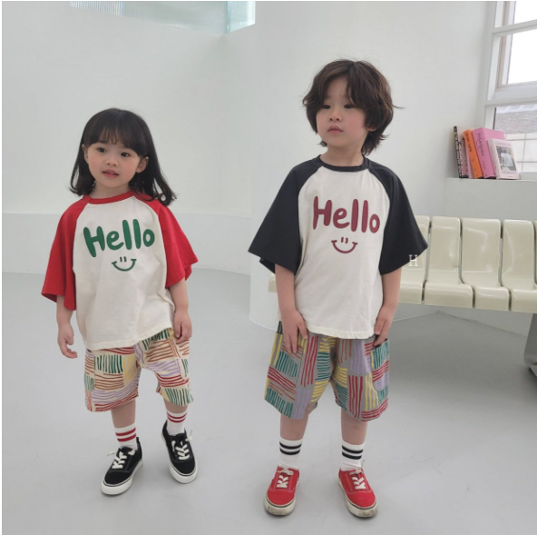 2024夏服新作韓国子供服　Smile柄　半袖Ｔシャツ