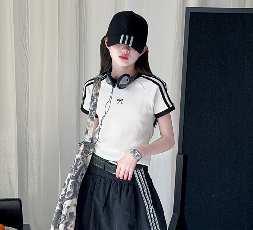 2025夏服新作韓国子供服　リボン柄　半袖ｔシャツ