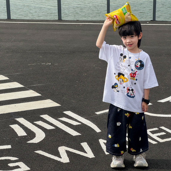 2025夏服新作韓国子供服　ミキー柄　半袖ｔシャツ  