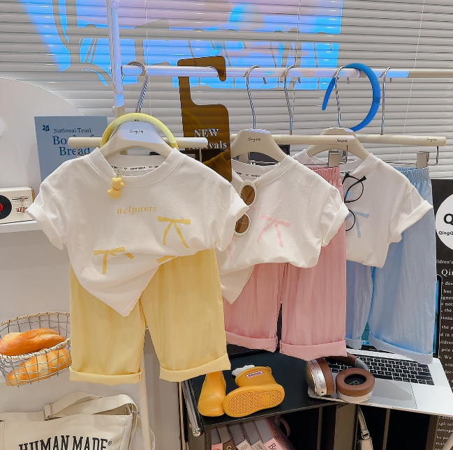 2025夏服新作韓国子供服　リボン柄　上下セット