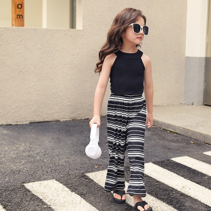 2025夏服新作韓国子供服　女の子　ボーダー　上下セット