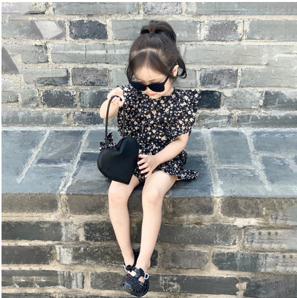 2025夏服新作韓国子供服　花柄　3点セット