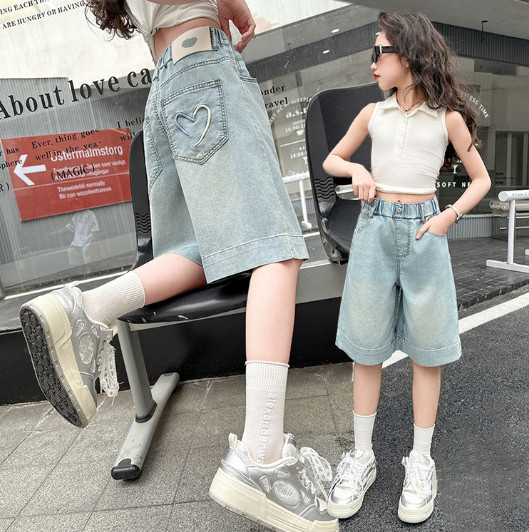 2025夏服新作韓国子供服　女の子　デニムパンツ