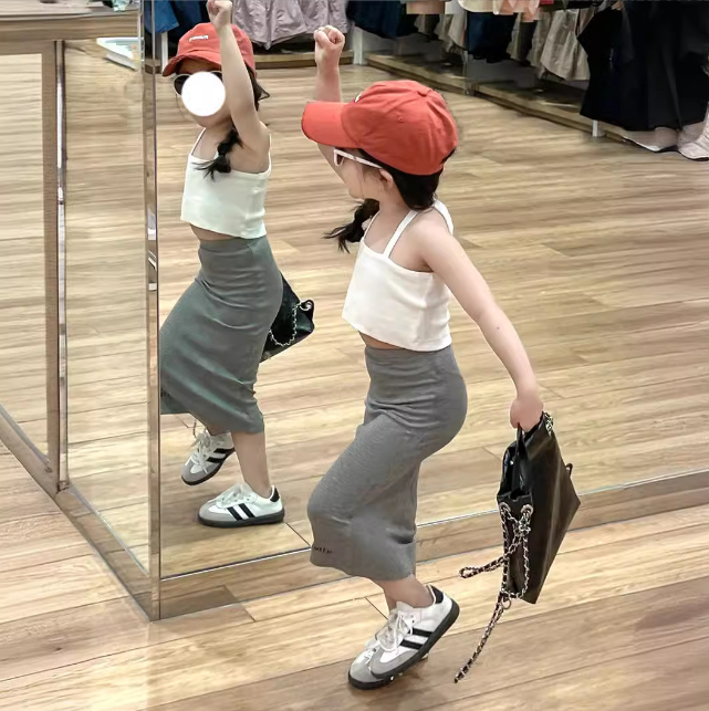 2025夏服新作韓国子供服　女の子　上下セット