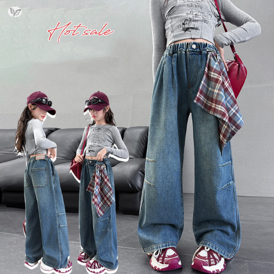 2025秋服新作韓国子供服　スカーフ付き　デニムパンツ