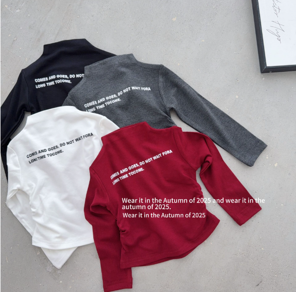 2025秋服新作韓国子供服　英字ロゴ　長袖ｔシャツ