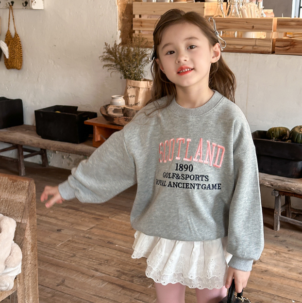 2025秋服新作韓国子供服　英字ロゴ　トレーナー