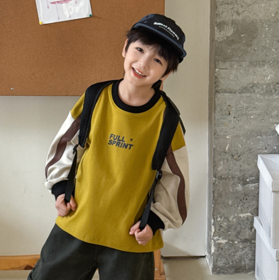 2025秋服新作韓国子供服　かっこいい　トレーナー