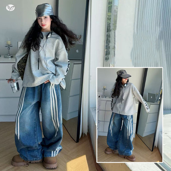 2025秋服新作韓国子供服　英字ロゴ　トレーナー