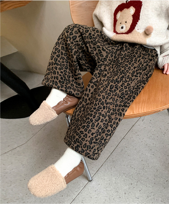 2025冬服新作韓国子供服　豹柄パンツ